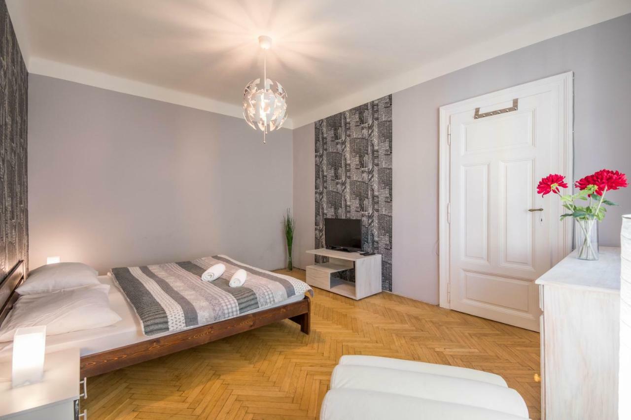 Chest Design Apartments Praha Eksteriør bilde